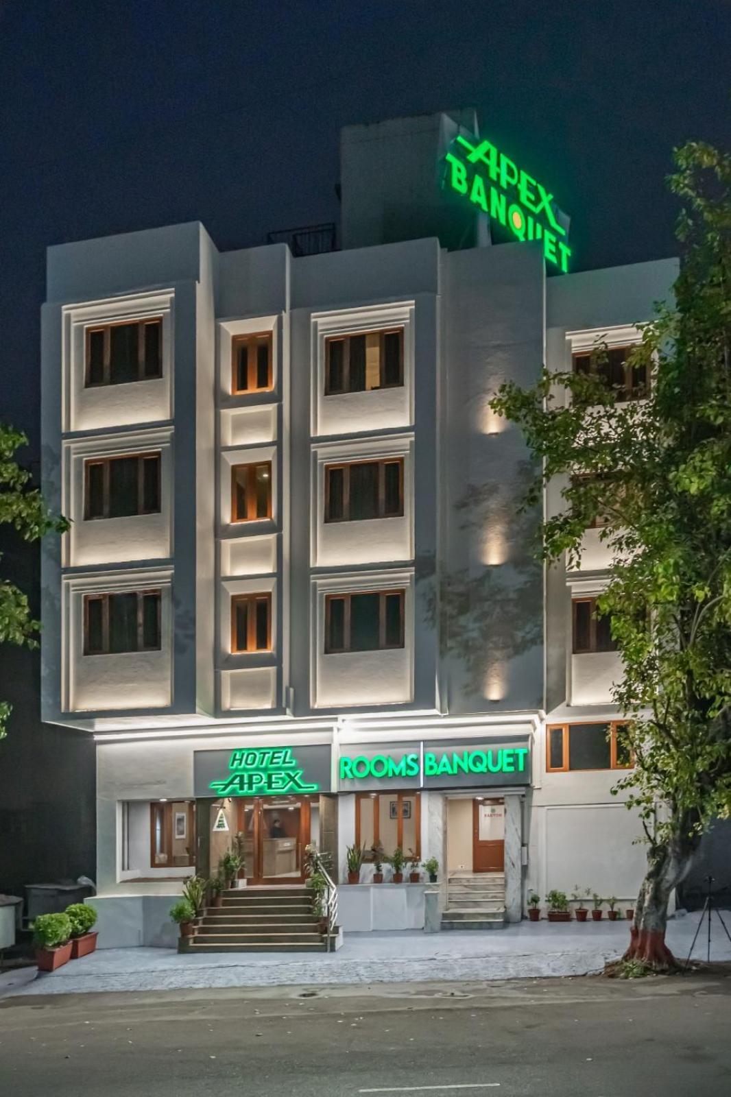 Hotel Apex Surat Eksteriør billede